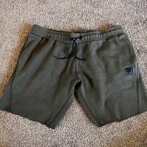 Superdry XL Olive Green‎ Sweat Shorts Mens Drawstring Casual Lounge 0275 READ